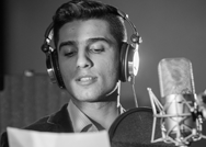 محبوب العرب في القرية العالمية