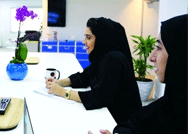 إنجازات وإبداعات المرأة الإماراتية مع بداية كل يوم ..