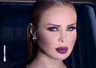 رولا سعد في كواليس الكليب الجديد