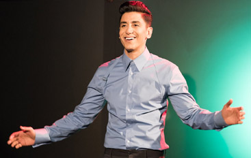 أيمن الأعتر يشوق جمهوره لأحدث أعماله